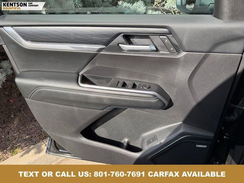 Used 2025 GMC Acadia Elevation w/ Elevation Premium Package image 21