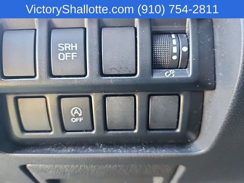 Used 2022 Subaru Forester Premium AWD/4WD image 18