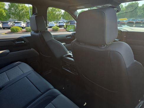 Used 2025 Chevrolet Silverado 1500 ZR2 w/ Technology Package AWD/4WD image 11