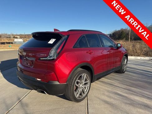 Used 2019 Cadillac XT4 Sport image 4