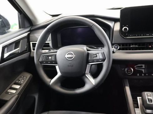New 2026 Nissan Rogue SL AWD/4WD image 14