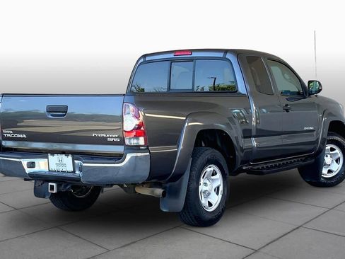 Used 2012 Toyota Tacoma PreRunner w/ SR5 Pkg image 12