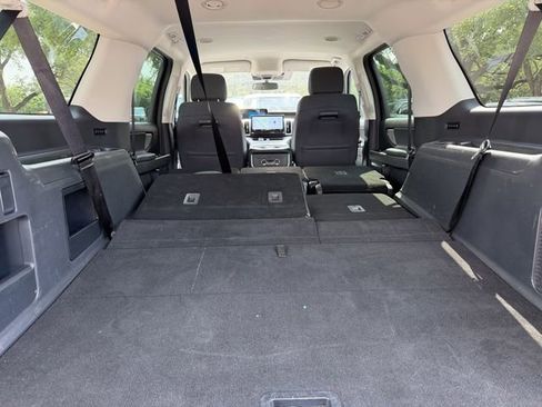 Used 2025 Ford Expedition Max Active RWD image 21