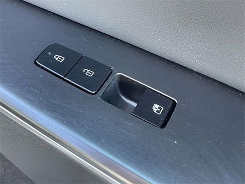 Used 2024 Kia EV6 Light image 18