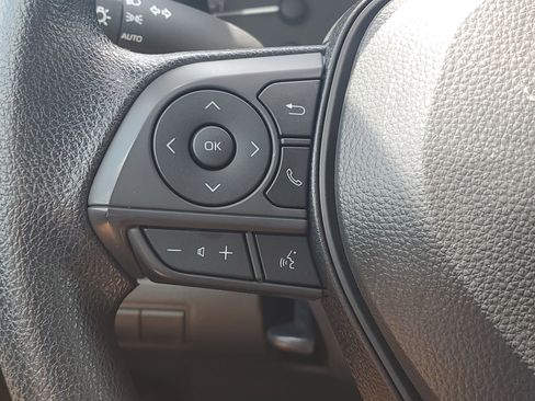 Certified 2025 Toyota Corolla LE FWD image 23