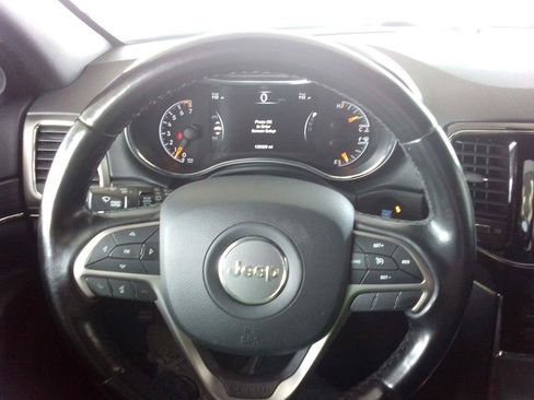 Used 2020 Jeep Grand Cherokee Limited w/ Luxury Group II RWD image 8