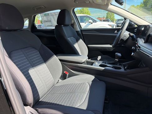 New 2026 Kia K5 LXS FWD image 11