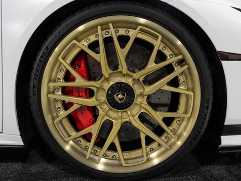 Used 2024 Lamborghini Huracan Tecnica RWD image 30