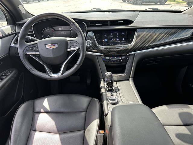 Used 2024 Cadillac XT6 Premium Luxury AWD/4WD image 35