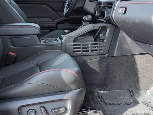 Used 2025 Toyota 4Runner TRD Pro image 31