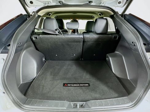 Used 2025 Mitsubishi Eclipse Cross SE AWD/4WD image 28