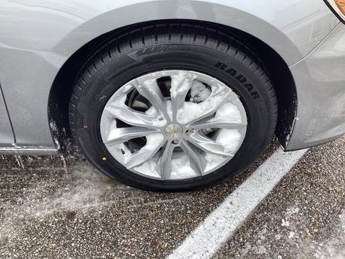 Used 2024 Chevrolet Malibu LT image 36