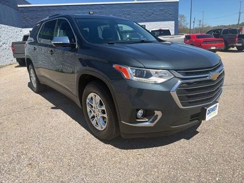 Used 2018 Chevrolet Traverse LT AWD/4WD image 7