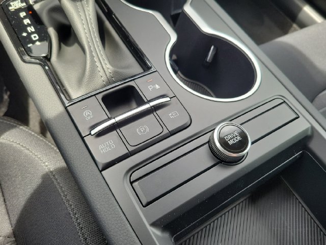 New 2026 Kia K5 LXS FWD image 24