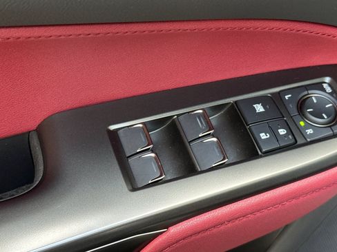 Used 2025 Lexus NX 250 FWD w/ Accessory Package (Z2) image 13