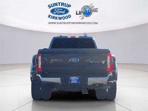 Used 2025 Ford F350 Lariat image 24