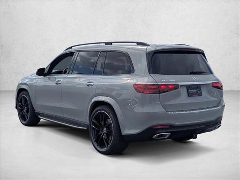 New 2026 Mercedes-Benz GLS 580 4MATIC image 8