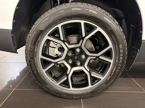 New 2026 Ford Maverick Lariat AWD/4WD image 7