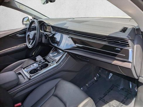 Used 2023 Audi Q8 Premium Plus AWD/4WD image 23