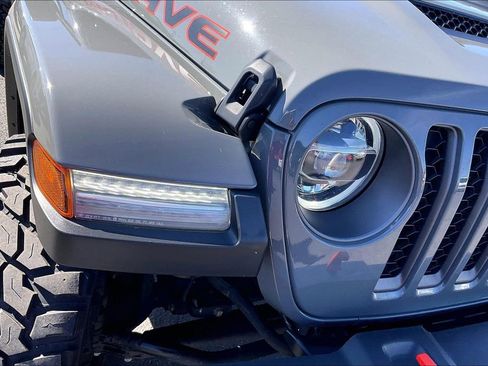 Used 2022 Jeep Gladiator Mojave w/ LED Lighting Group image 32