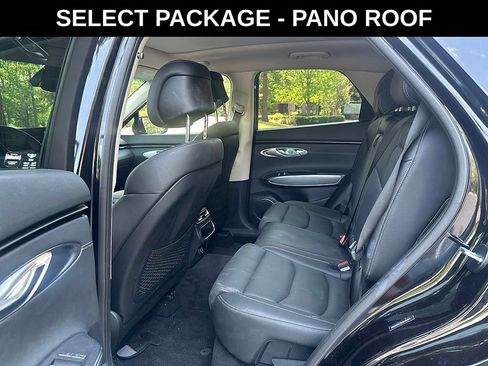 Certified 2024 Genesis GV70 2.5T w/ Select Package AWD/4WD image 7