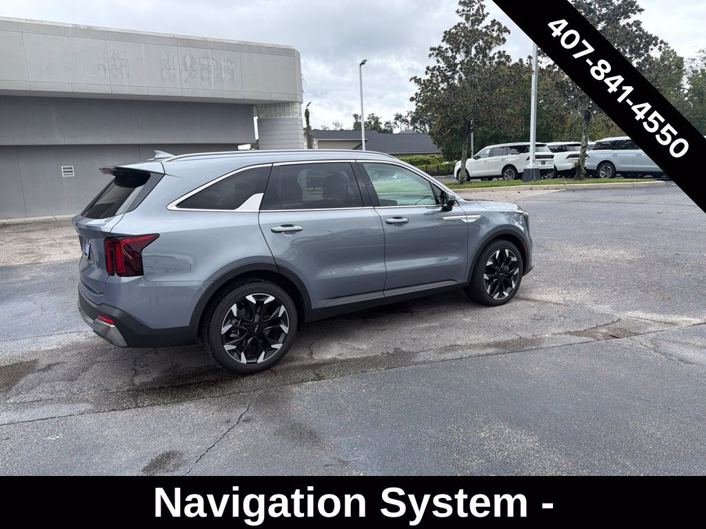 Used 2024 Kia Sorento SX FWD image 2