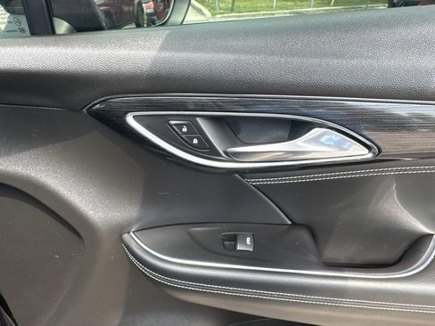 Used 2022 Buick Envision Essence w/ Technology Package II FWD image 16