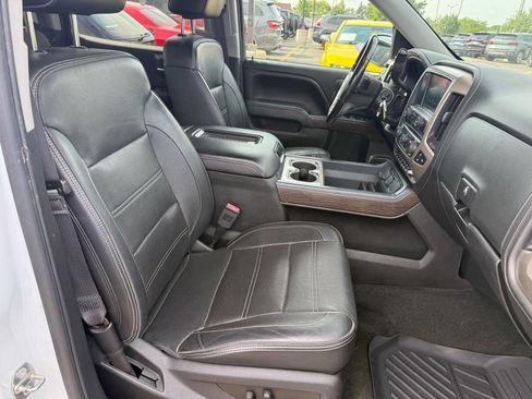Used 2017 GMC Sierra 1500 Denali AWD/4WD image 6