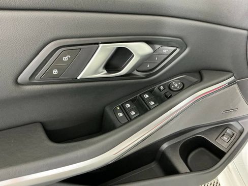 Certified 2025 BMW 330i Sedan w/ Premium Package RWD image 18