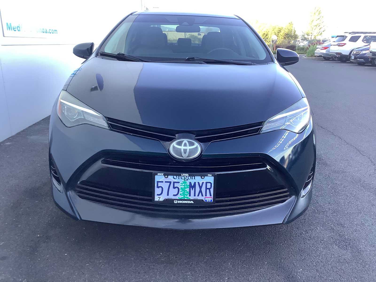 Used 2018 Toyota Corolla LE FWD image 9