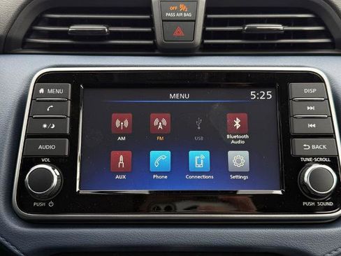 New 2025 Nissan Versa SV w/ Trunk Package image 27