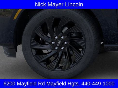 New 2025 Lincoln Navigator Reserve w/ Jet Appearance Package image 19