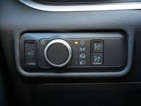 Certified 2021 Ford Explorer XLT w/ Class III Trailer Tow Package image 17