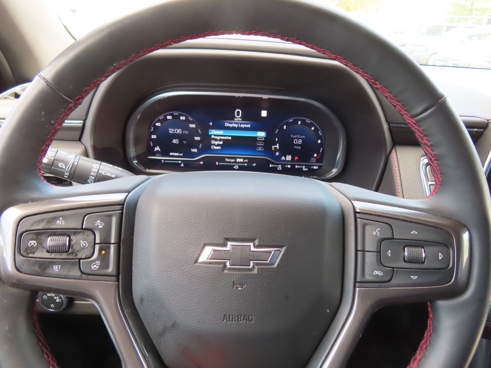 Used 2023 Chevrolet Tahoe RST w/ Luxury Package AWD/4WD image 18