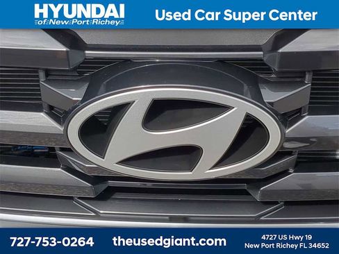 New 2026 Hyundai Tucson SE image 12