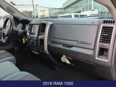 Used 2018 RAM 1500 Big Horn image 23