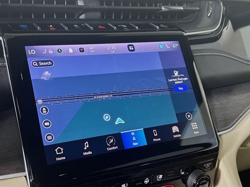 Used 2023 Jeep Grand Cherokee 4WD 4xe w/ Luxury Tech Group II image 22