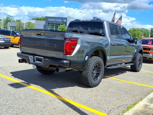 Used 2025 Ford F150 Raptor AWD/4WD image 7