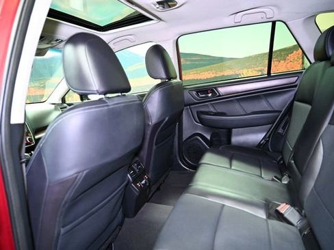 Used 2018 Subaru Outback 2.5i Limited image 59