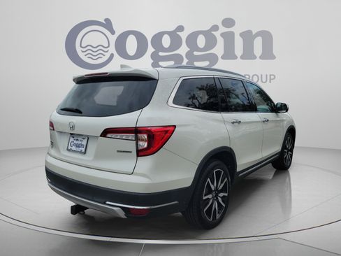 Used 2019 Honda Pilot Touring image 3