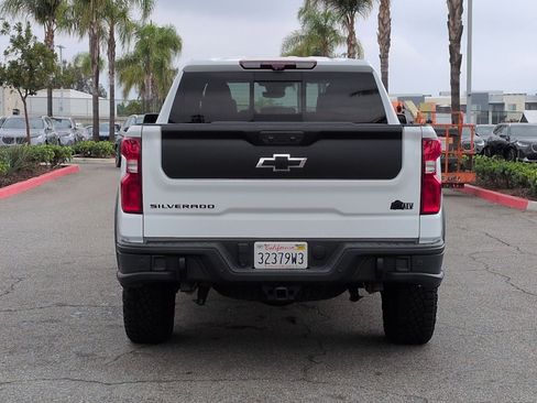 Used 2023 Chevrolet Silverado 1500 ZR2 w/ ZR2 Bison Edition image 9