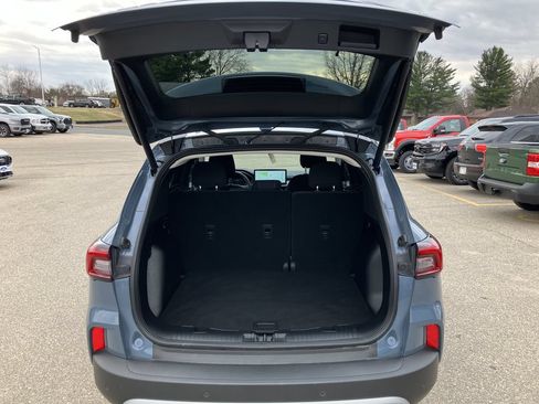 Used 2024 Ford Escape Active w/ Tech Pack #1 AWD/4WD image 17