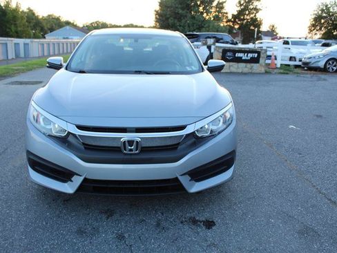 Used 2016 Honda Civic EX image 2