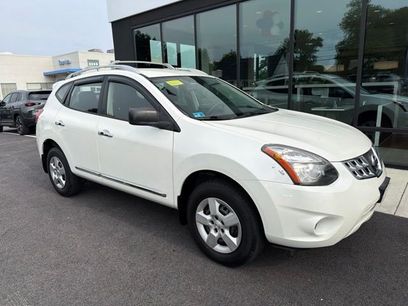 Used 2015 Nissan Rogue S w/ Convenience Package