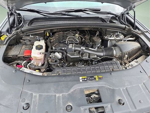 Used 2024 Jeep Grand Cherokee Laredo X image 10