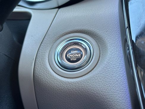 Used 2020 Mercedes-Benz GLC 300 GLC 300 image 22