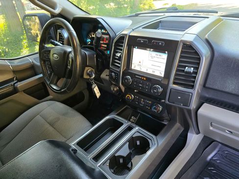 Used 2019 Ford F150 XLT w/ Equipment Group 302A Luxury image 12