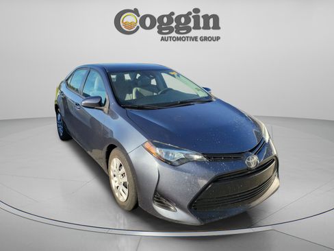 Used 2019 Toyota Corolla LE image 9