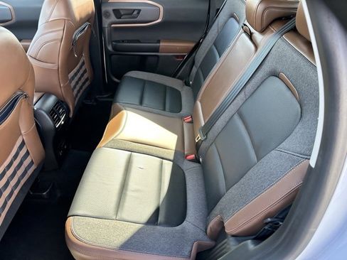 Certified 2022 Ford Bronco Sport Outer Banks w/ Tech Package image 9