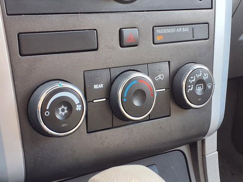 Used 2012 Chevrolet Traverse LS image 17